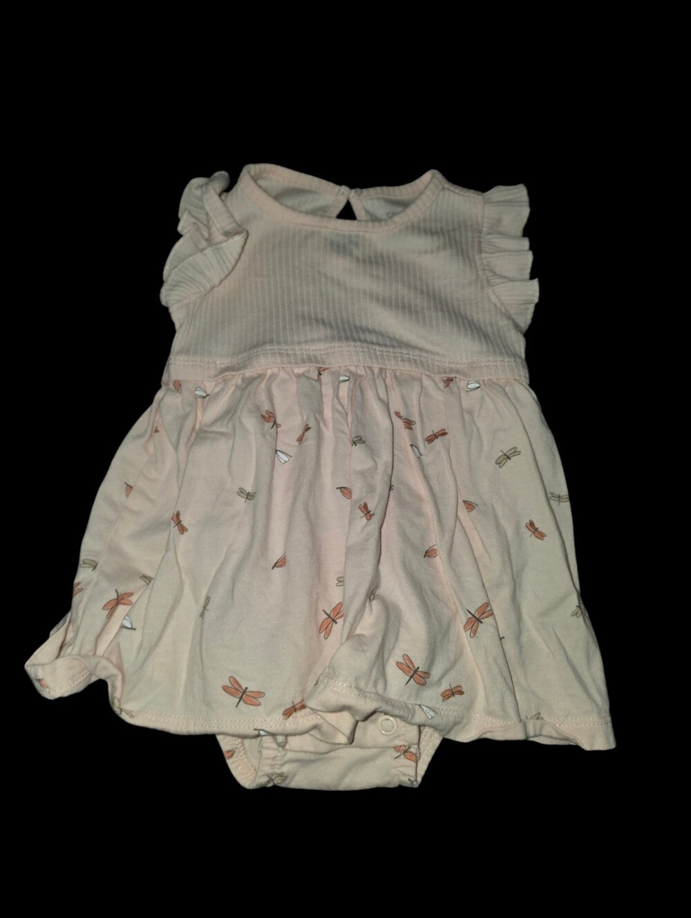 7/6/8. Carter's Dragonfly Bodysuit (PRICE IS FIRM IF YOUR JUST BUYING THIS ITEM)